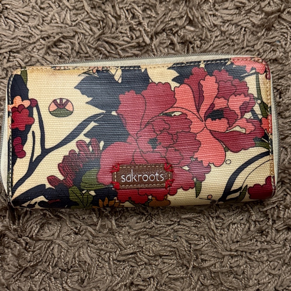 Sakroots Floral Wallet - Red and Black